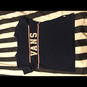 vans cropped t-shirt